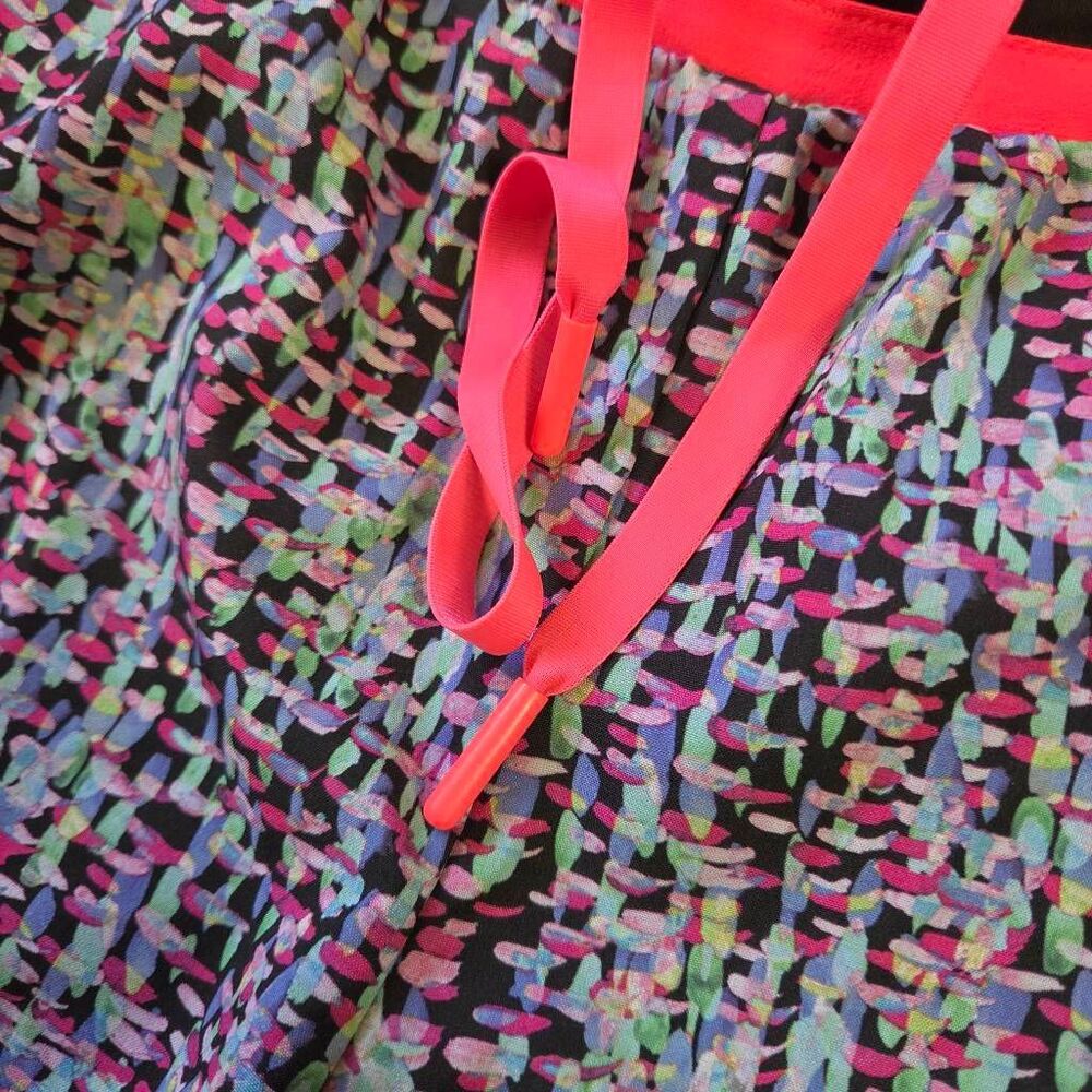 Fabletics Riho Running Shorts - Picture 3 of 7